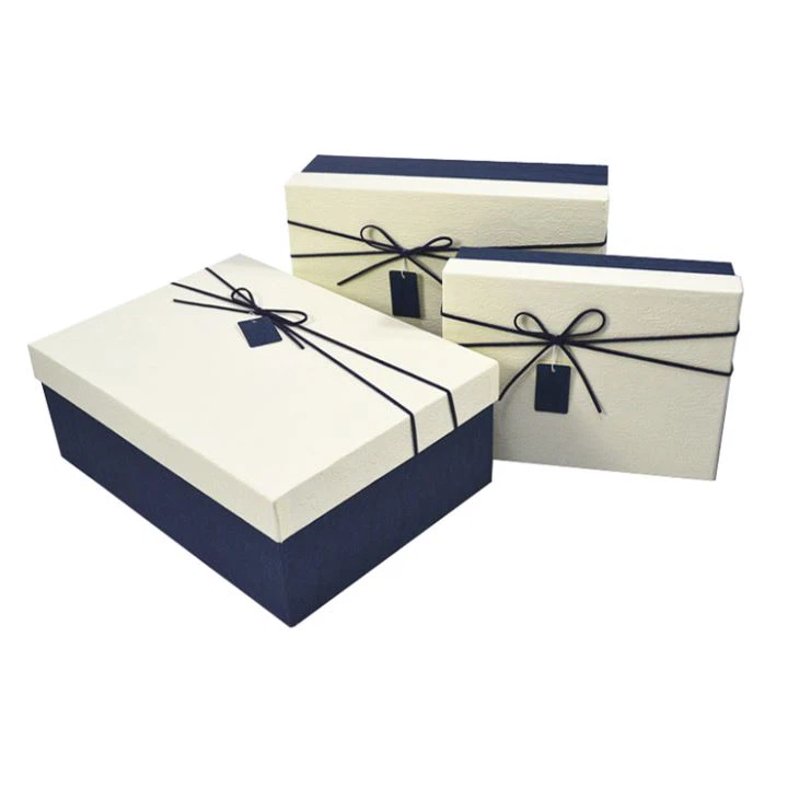 Kotak Hadiah Natal ngon Lids .